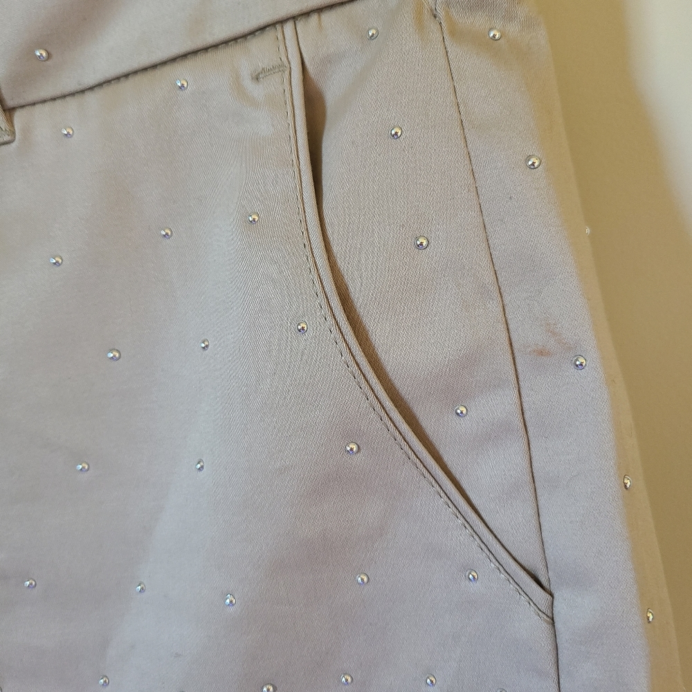 WHBM Studded Shorts Size 8 Khakis - Picture 5 of 8